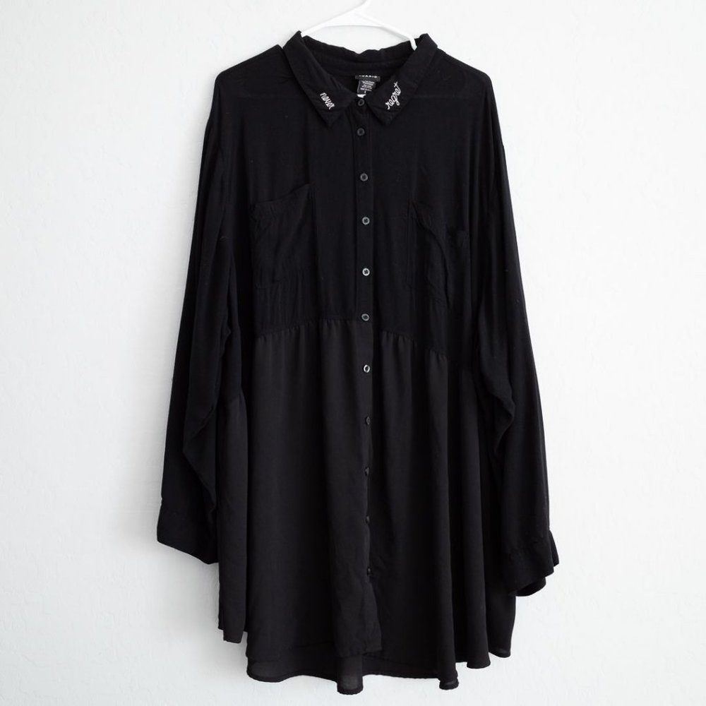 Torrid Oversized Fit & Flare Button Down Challis Chiffon Top